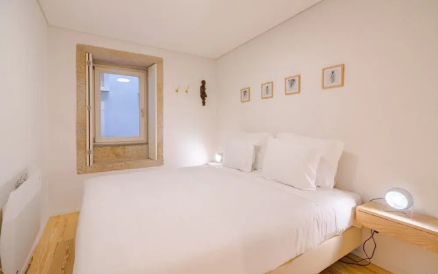 1-bedroom Beautiful Apartment in Oporto