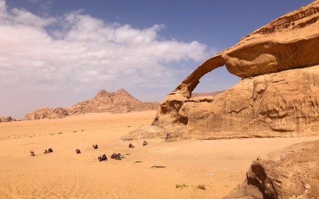 Um Al Tawaqi