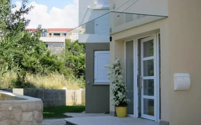 Apartments Lucija