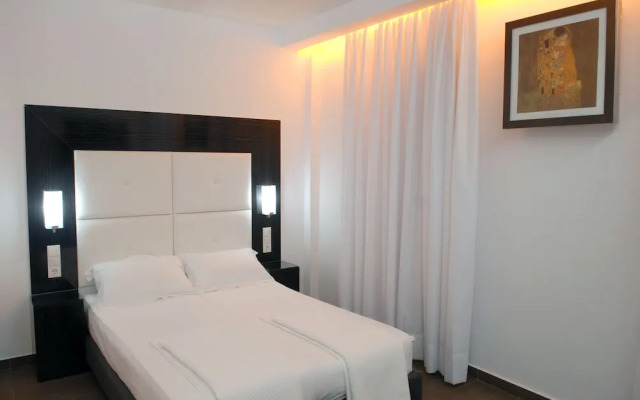 The Silk Hotel