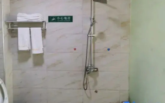 Jinping Linquan Hotel