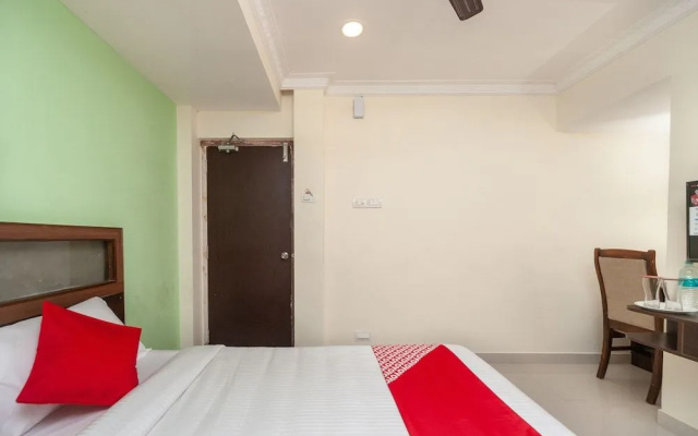OYO 24311 Sai Sasi Residency