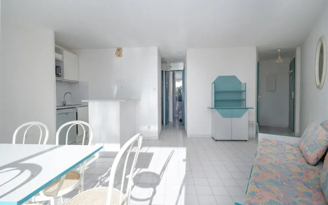 Retreat for 8 With Shared Pool