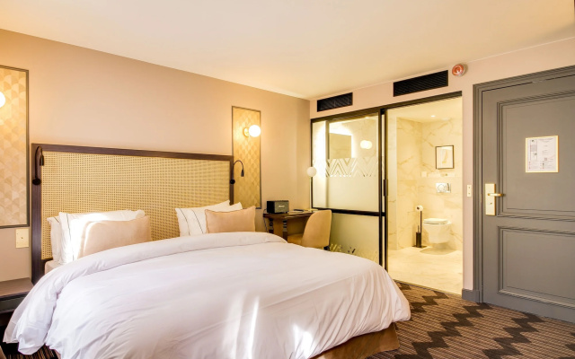 Mom’Art Hotel