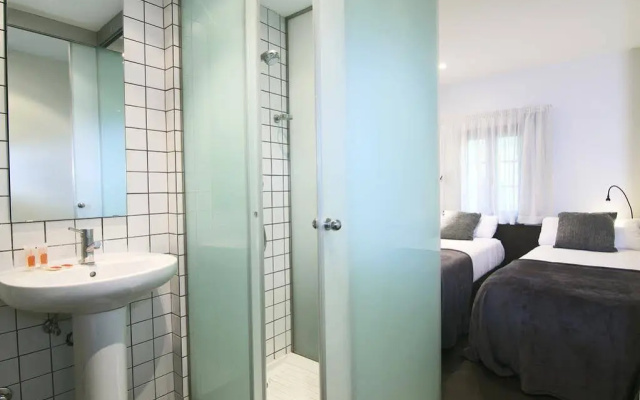 Classbedroom Born Apartments