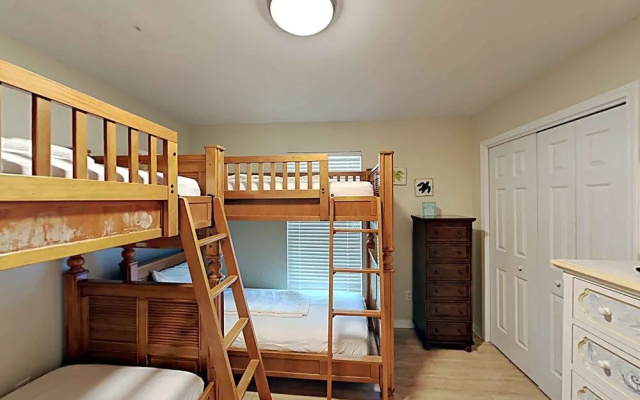 Ocean Breeze by Southern Vacation Rentals