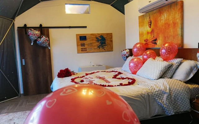 White Domes Glamping