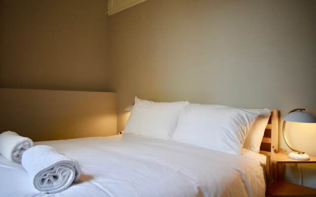Апартаменты 1 Bedroom Apartment in Brighton комната для гостей