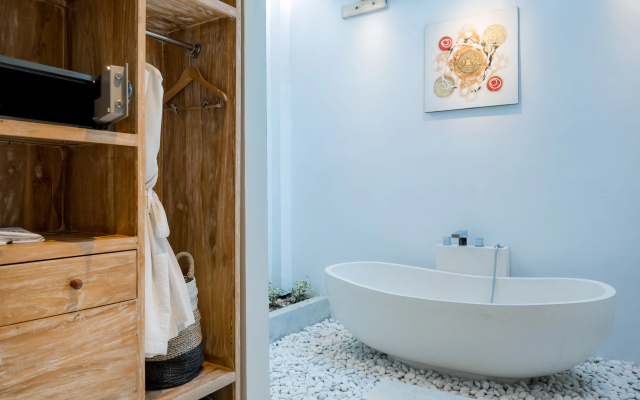 18 Suite Villa Kuta