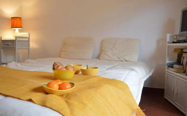 Appartement Le Lavandou, 1 pièce, 2 personnes - FR-1-251-66