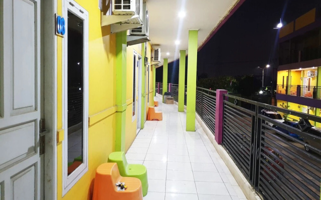 Wisma Gahalta Syariah by OYO Rooms