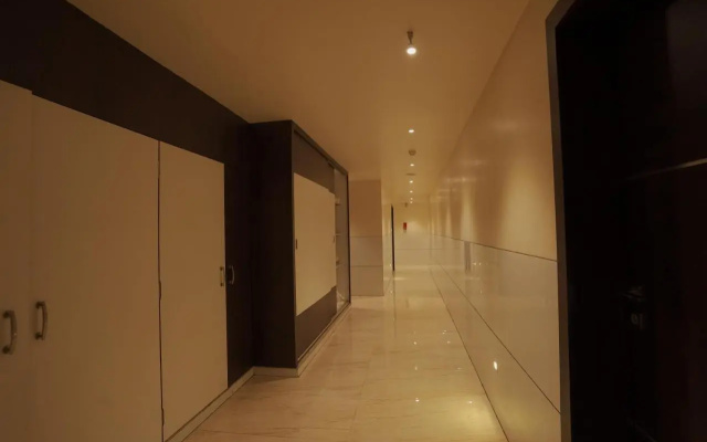 M B Residency Lodging & Boarding By WB Inn