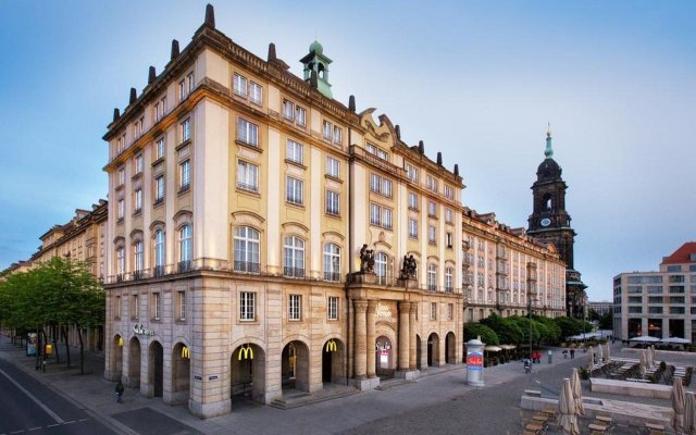 Отель Star G Hotel Premium Dresden Altmarkt Германия, Дрезден - 13 отзывов об отеле, цены и фото номеров - забронировать отель Star G Hotel Premium Dresden Altmarkt онлайн вид на фасад