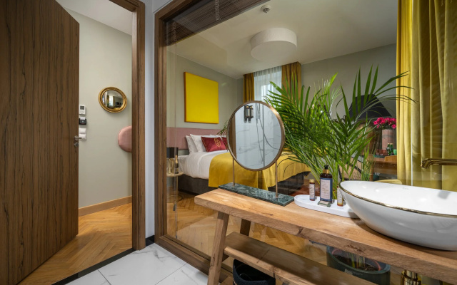 Sava Boutique Hotel