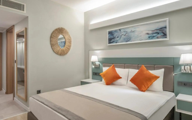 Arcanus Hotels Trendline Side