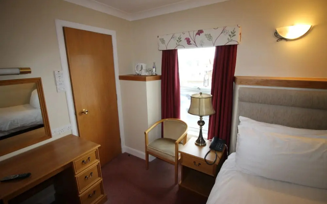 Parkstone Hotel