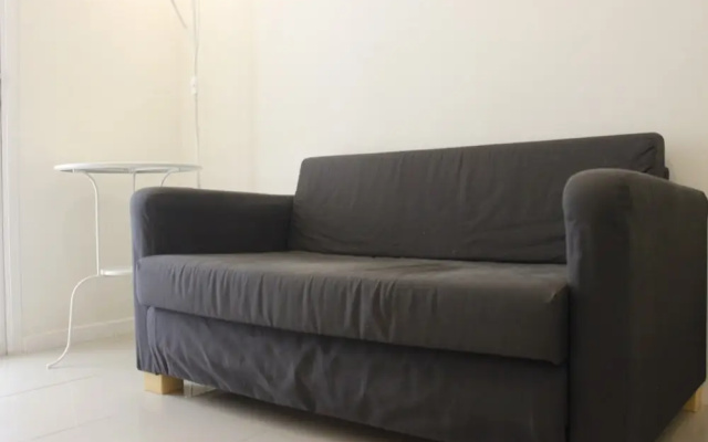 Stylish 1Br Apartment at Parahyangan Residence Near Unpar