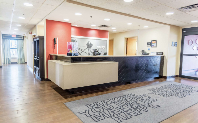 Hampton Inn Muskegon