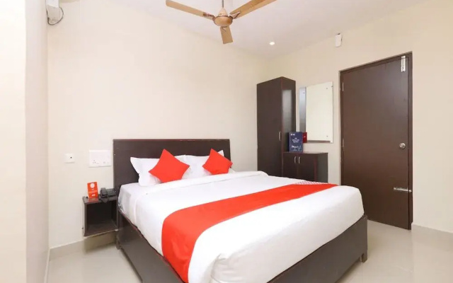 Nakshatra Grand by OYO Rooms