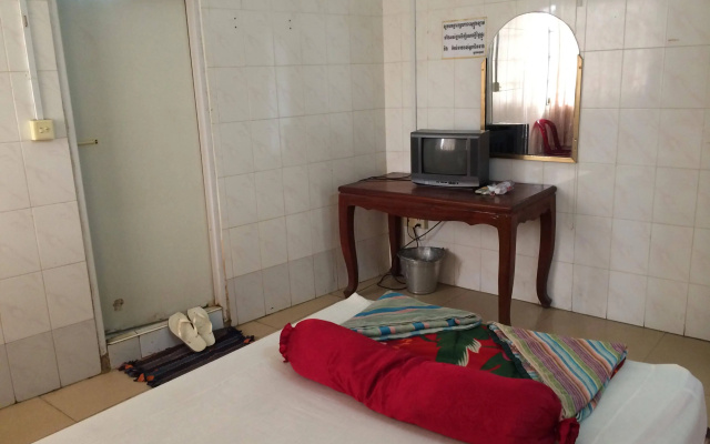 Sim Hour Guest House