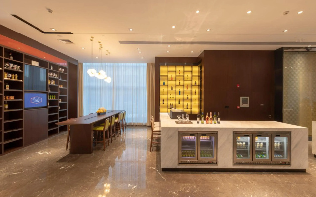 Hampton by Hilton Zhanjiang Renmin Avenue