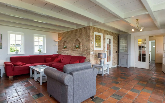 Spacious and Comfortable Family House in Westkapelle