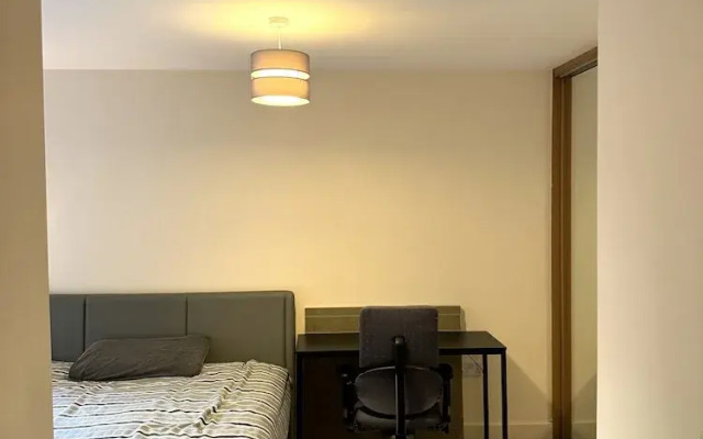 Spacious 1Bd Orpington Flat, 20 Min To Central Ldn