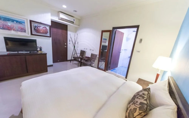 Futian B&B