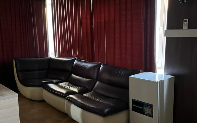Mandarin Hotel & Fitness Center