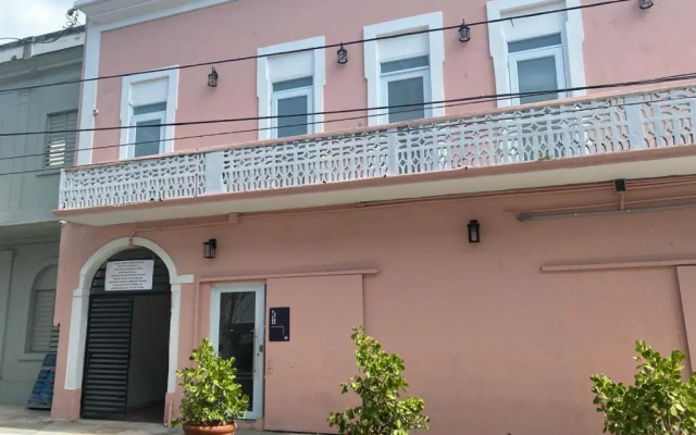 La Ferreteria Apartments