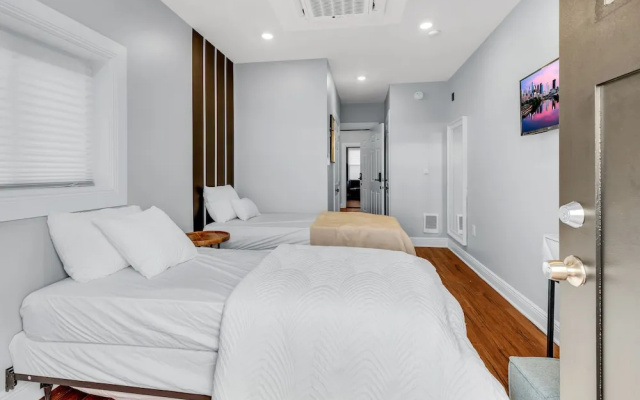 Brewerytown Balcony Retreat W Oxford 1BR
