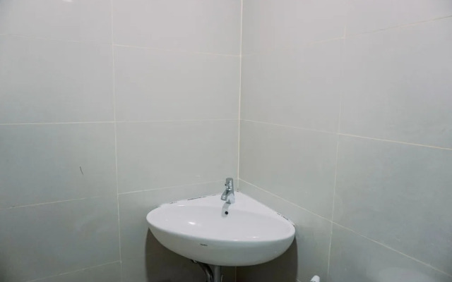 Homey Living And Comfy Studio Apartment At B Residence