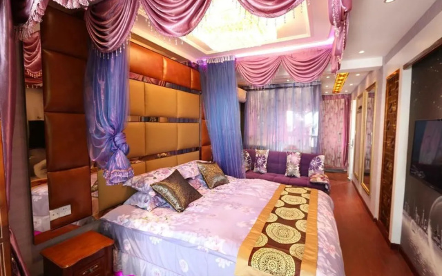 Hangzhou Lingyin Theme Hotel