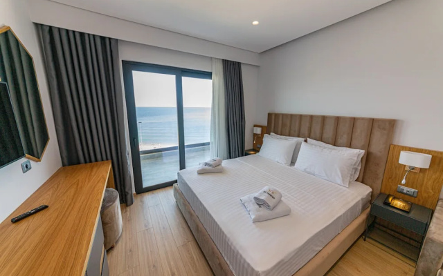 El Primero Hotel