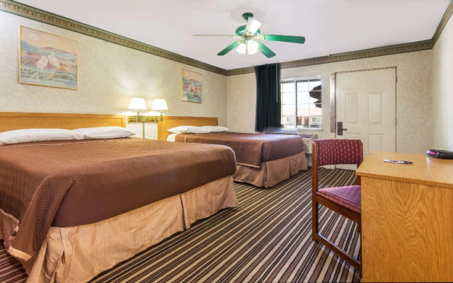 Signature Inn Merced Yosemite Parkway