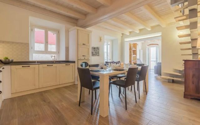 Elizabeth House Varenna