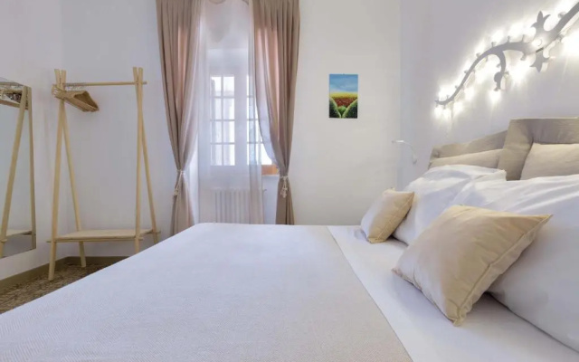 Villa Artesole by BarbarHouse