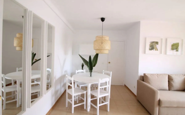 Apartment Pins I Mar Cambrils