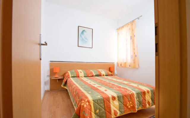 Apartments Jela