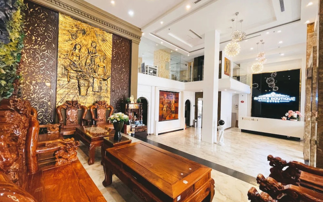 Rivera Boutique