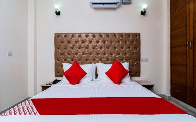 OYO 16634 The Oro Homes