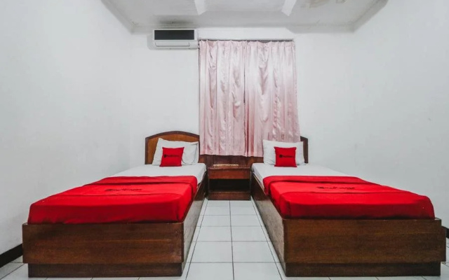 RedDoorz Plus @ Megamendung Puncak Bogor