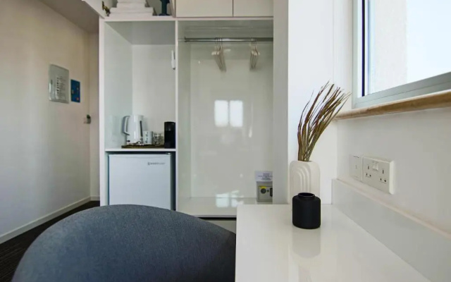 Phaedrus Living Luxury Suite Nicosia 510