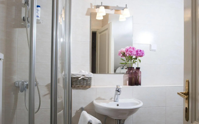 Villa Mirabilis, stunning superior villa, Dubrovnik Old Town