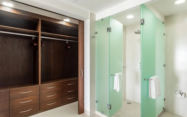 Z Casa Altamar 2 Bedroom Condo by Redawning