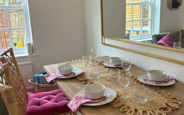 Stylish One Bedroom Apartment in Central Potton