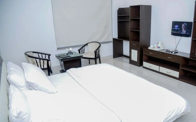 Kingdom Hotel