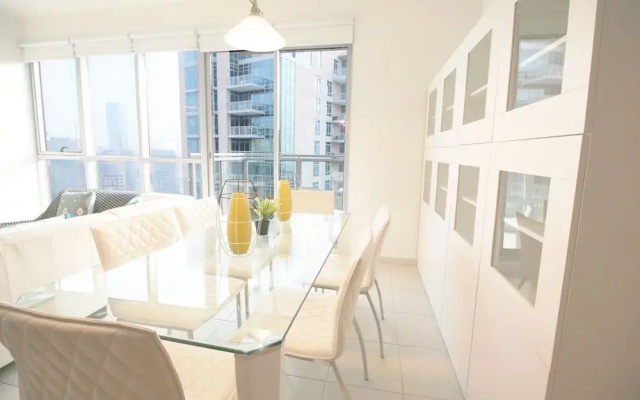 R&H Burj Residences