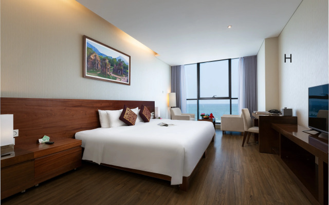 Grand Tourane Hotel