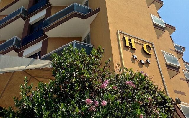 Hotel Carlton Beach вид на фасад